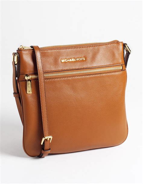 body cross michael kors purse|michael kors flat crossbody purse.